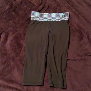 PINK cropped leggings